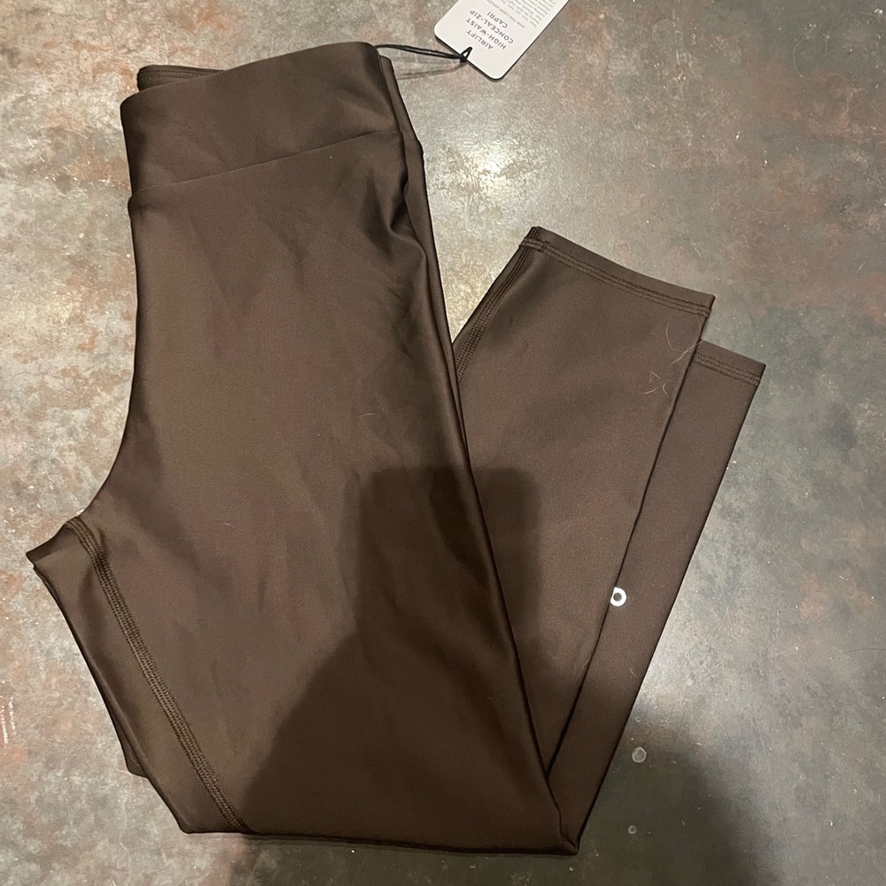 Alo Capri Pants NWT